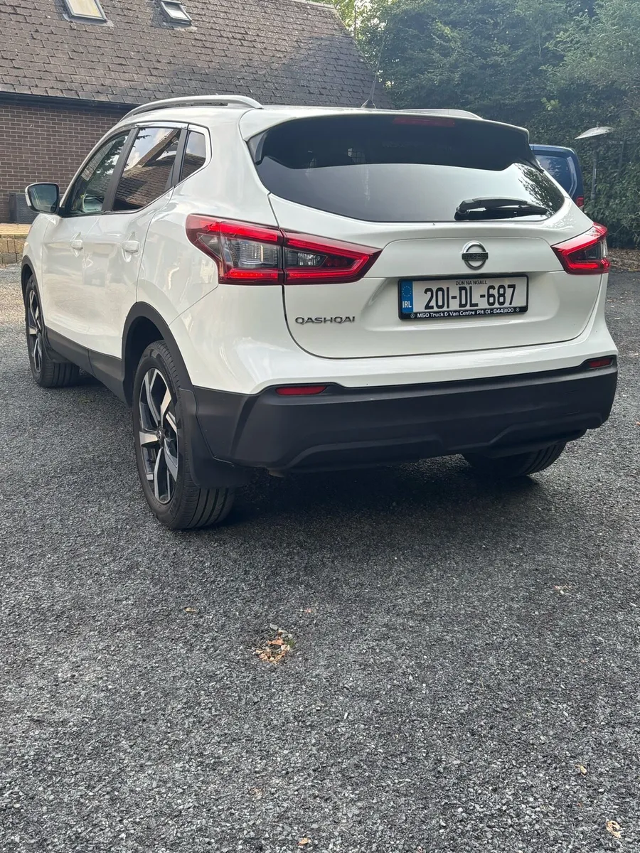 2020 Nissan Qashqai Automatic - Image 2