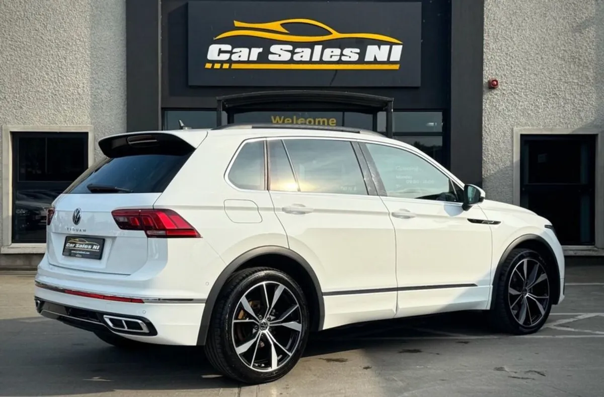 Volkswagen Tiguan 2.0 TDI R-line SUV 5dr Diesel D - Image 3
