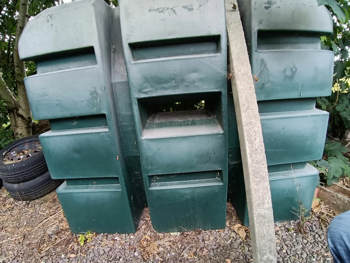 Domestic oil tank 085 7790242