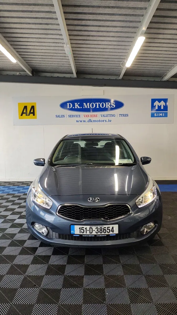 Kia Ceed AUTOMATIC - Image 1