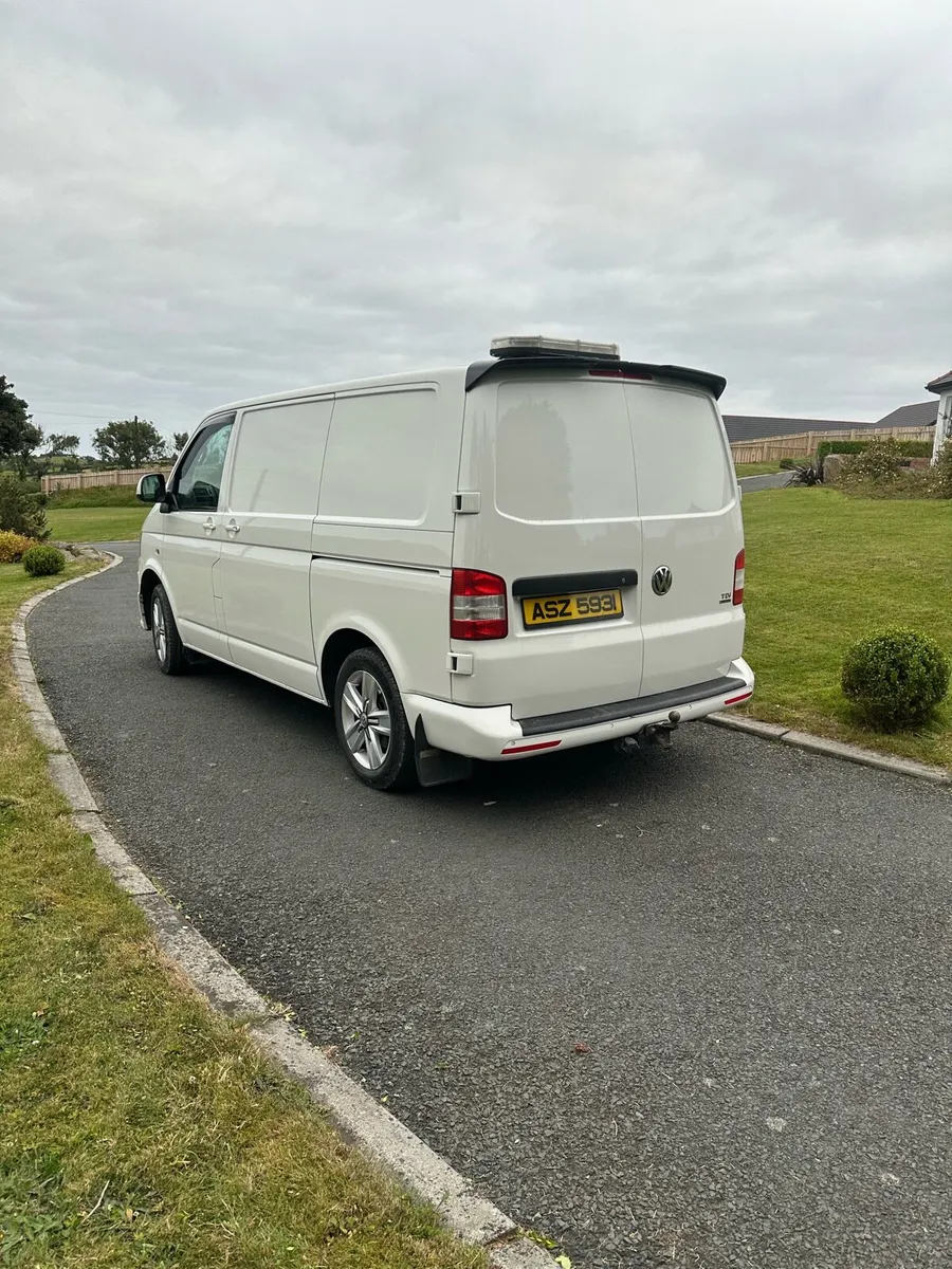 Volkswagen transporter 4 motion - Image 1