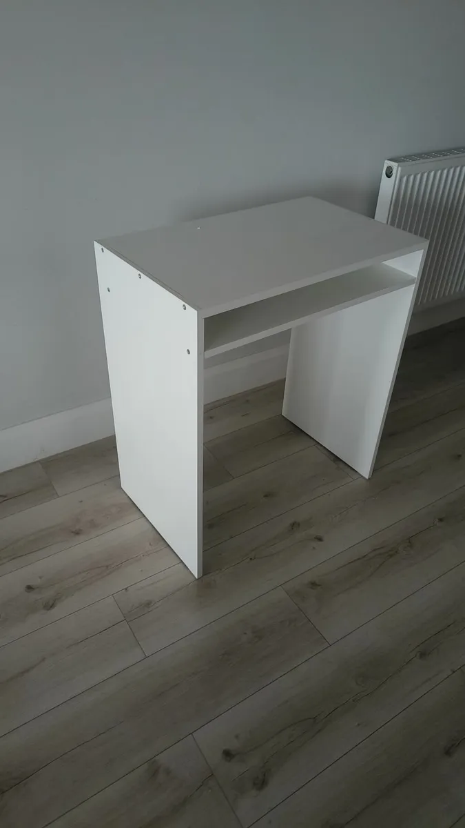 Table - Image 3