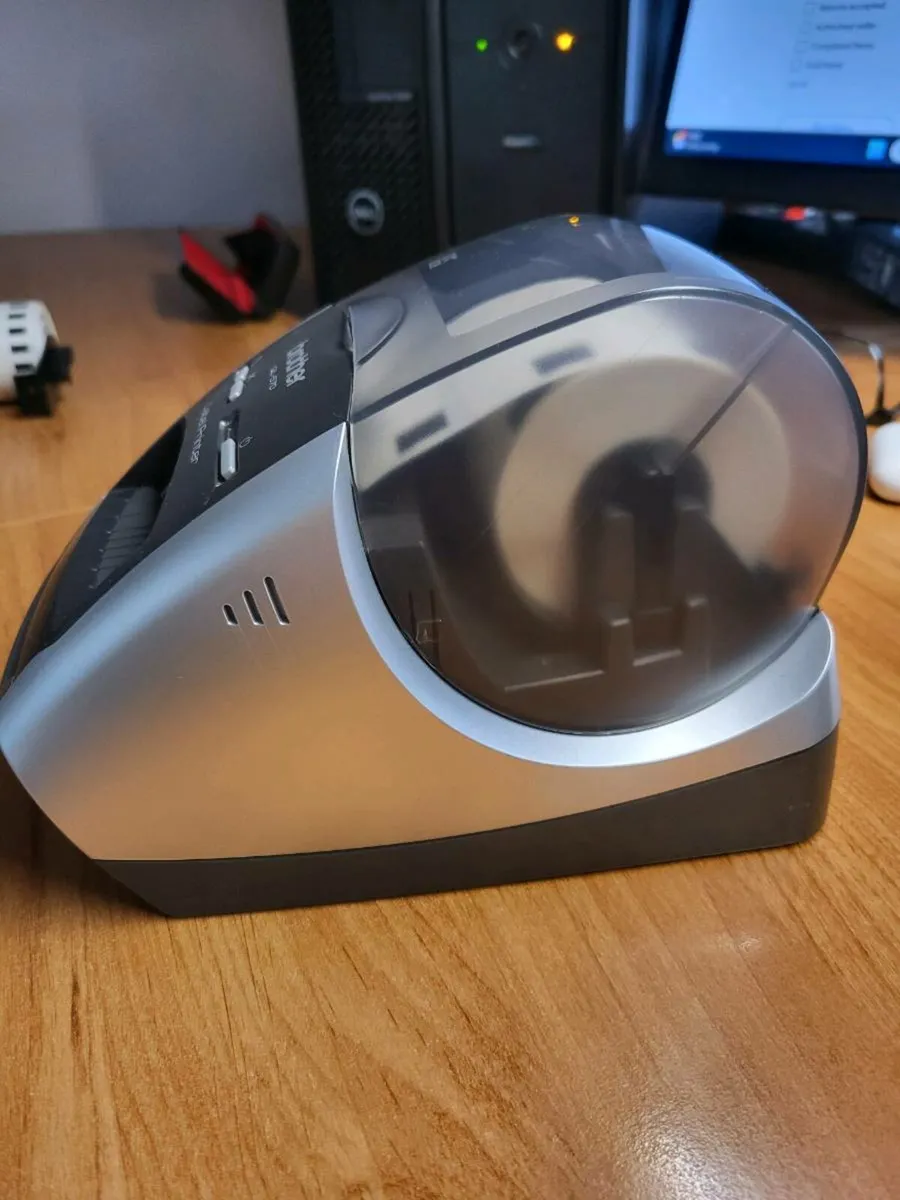 Brother QL-570 Label Printer - Image 2
