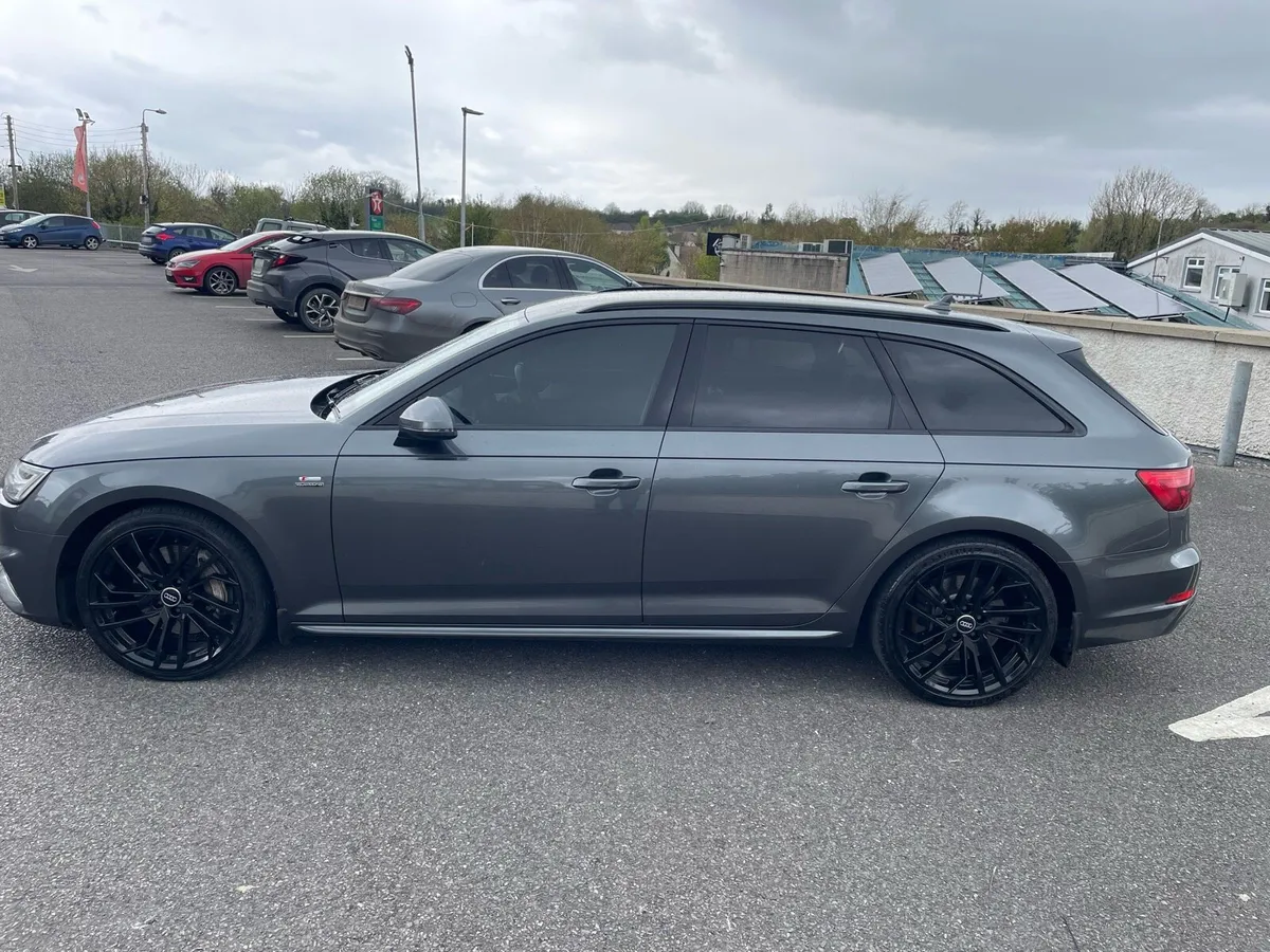 Audi a4 S-line Quattro V6 - Image 3