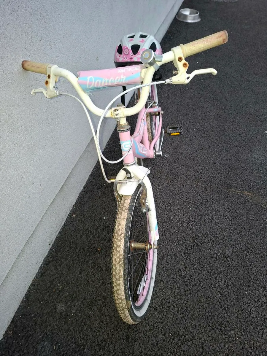Girls bike - Image 4