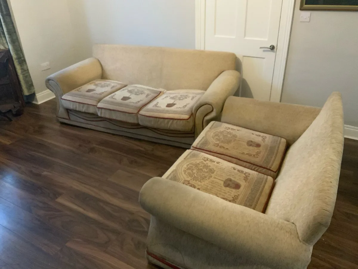Couch set - Image 1