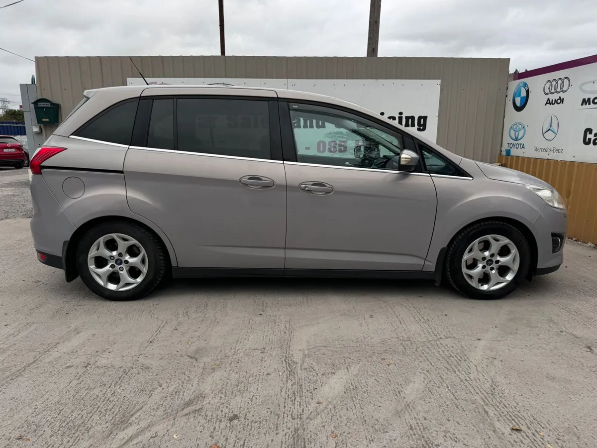 Ford Grand C-Max 2011 7 Seater Warranty - Image 3