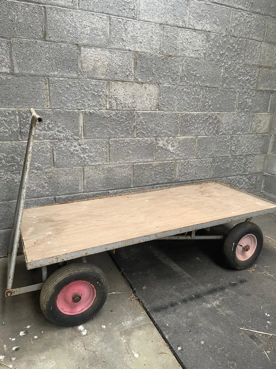 4 wheel truck - Image 1