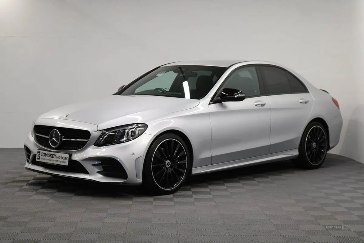 Mercedes-Benz C-Class C220d AMG Line Night Edition - Image 3