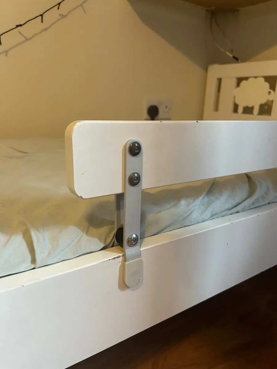 Kids bed - Image 1