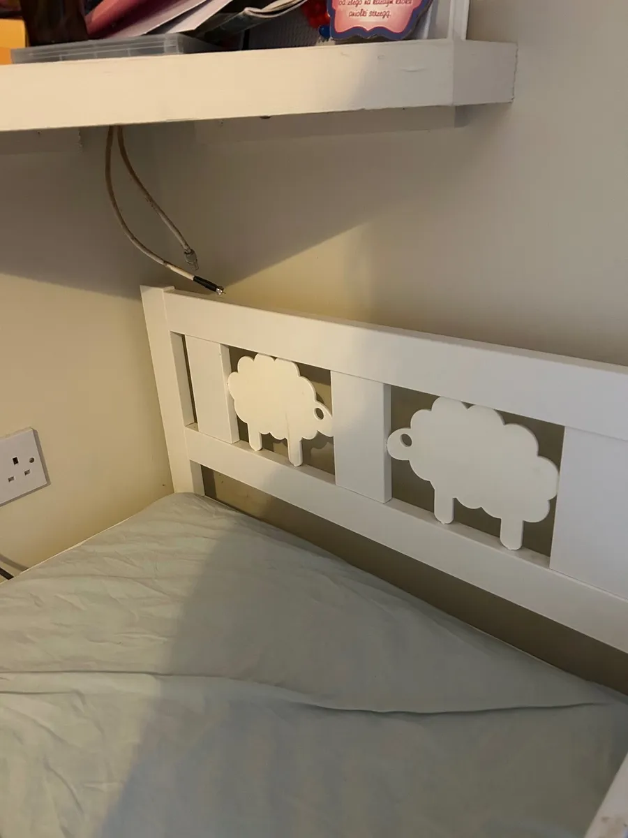 Kids bed - Image 2
