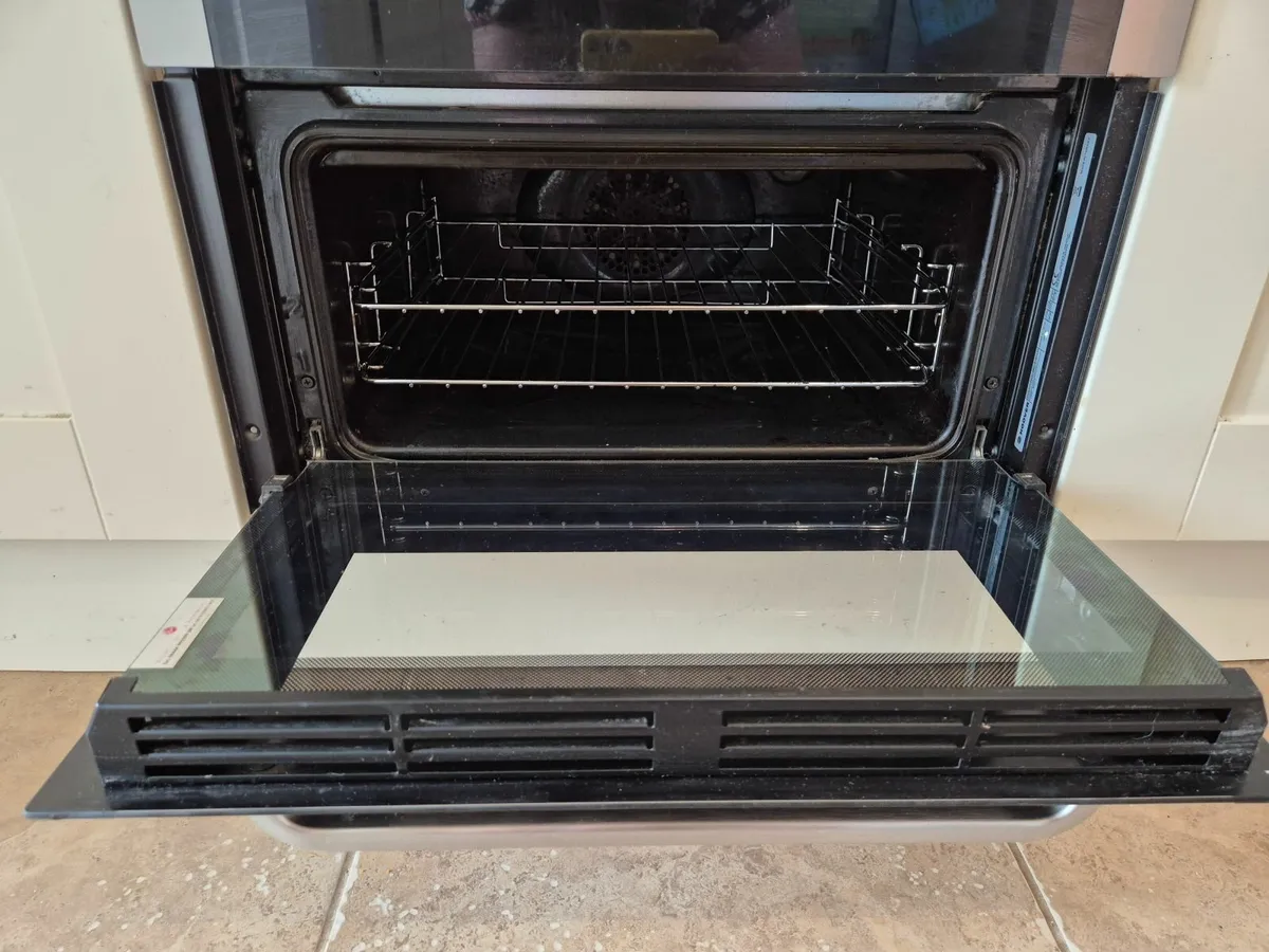 Hoover Under counter oven - Image 4