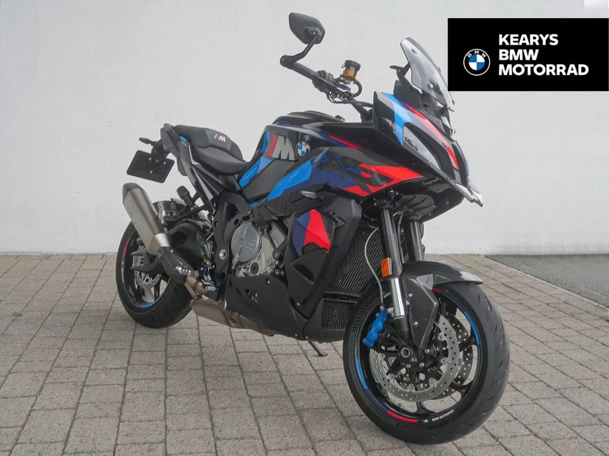BMW M 1000 XR Competition - Image 1