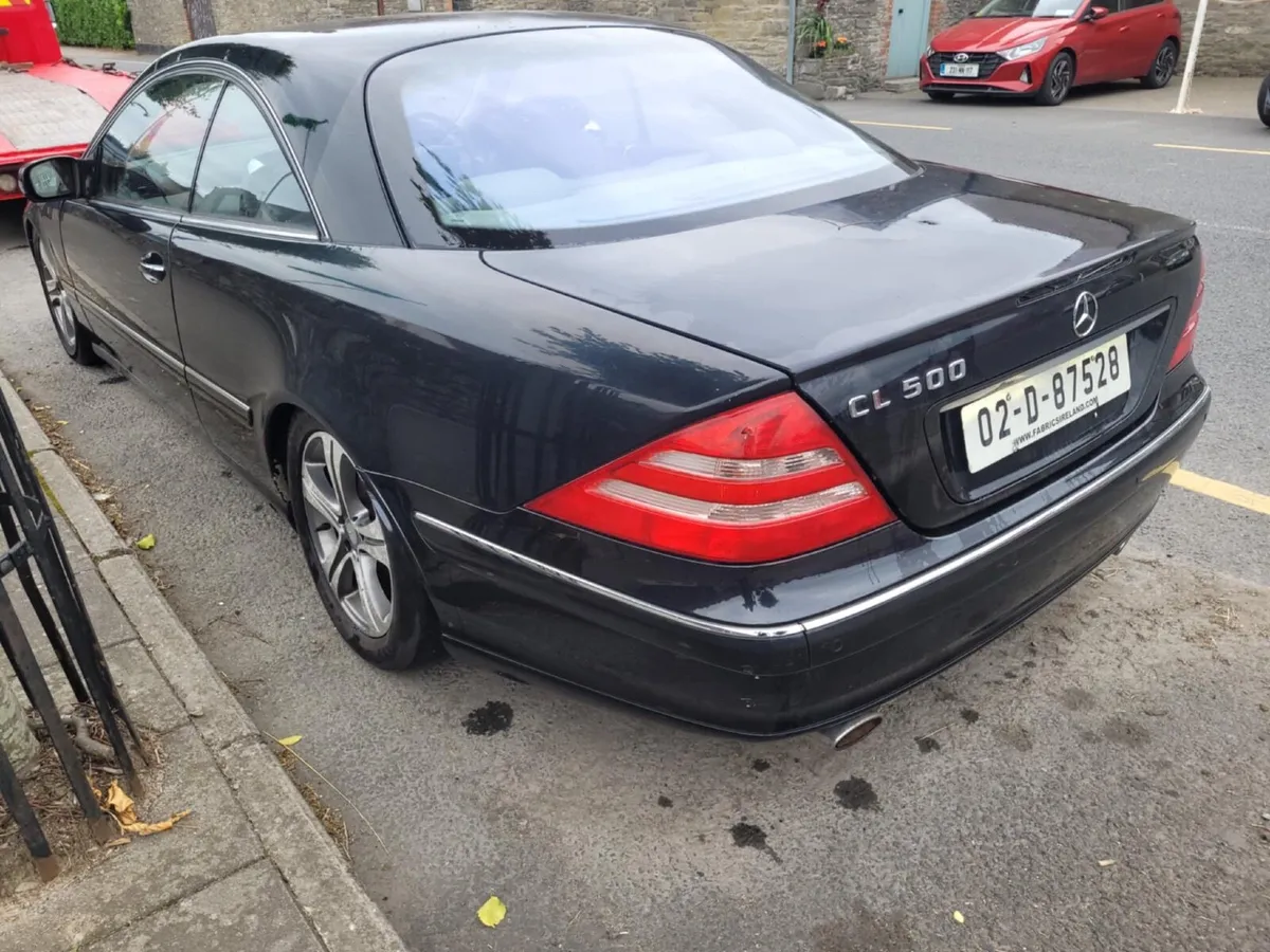 Mercedes-Benz CL500 5.0 V8 - Image 2