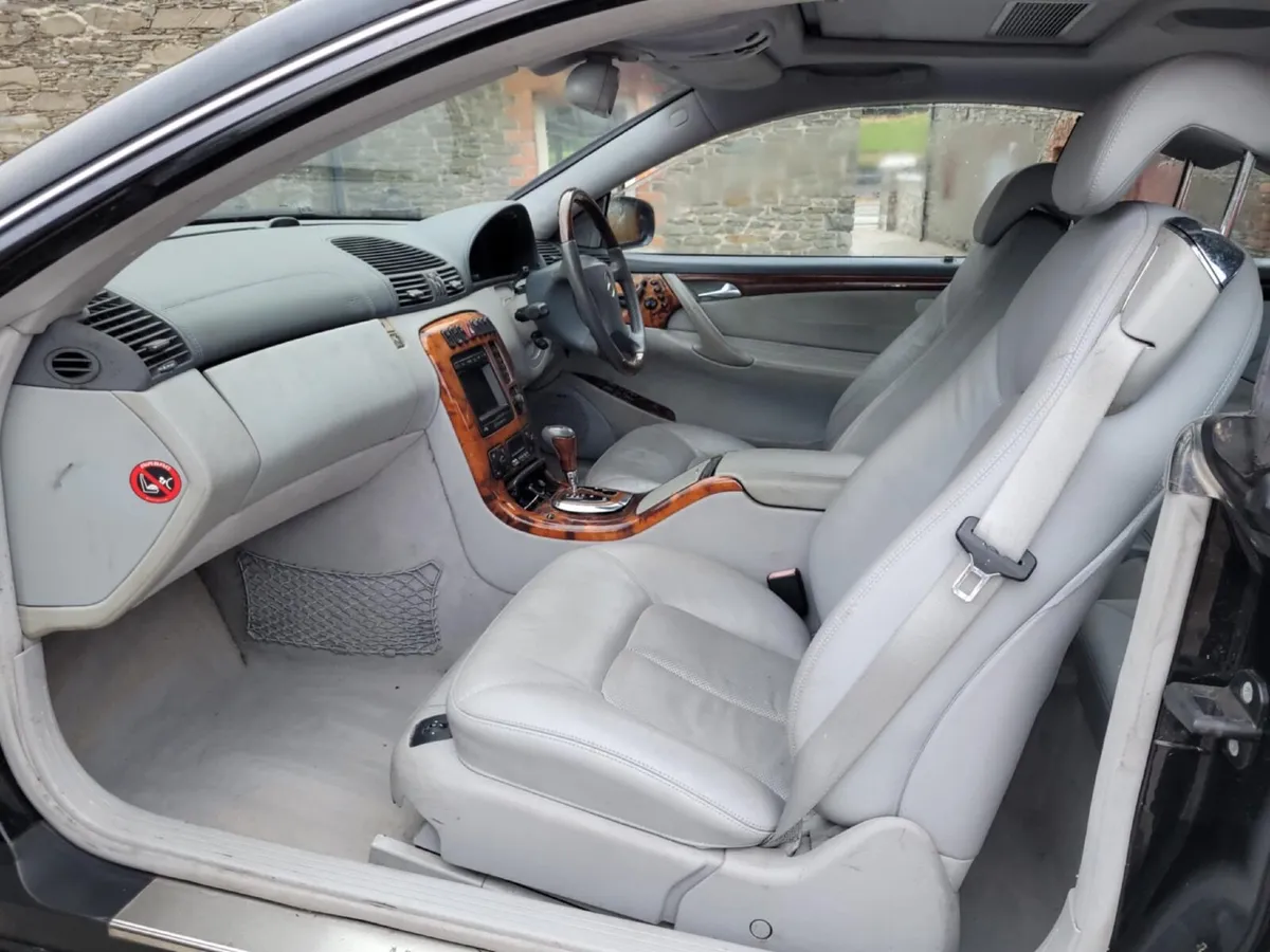 Mercedes-Benz CL500 5.0 V8 - Image 3