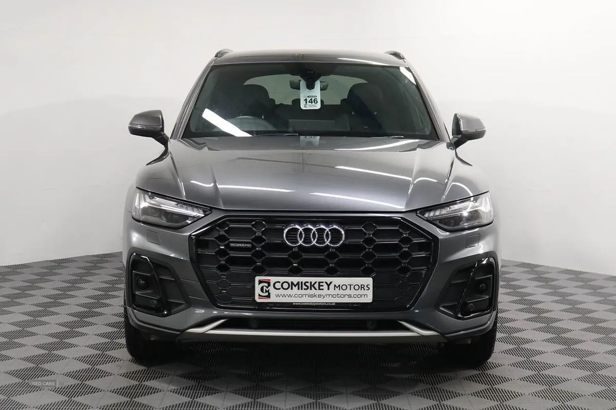 Audi Q5 Tfsi S Line - Image 2