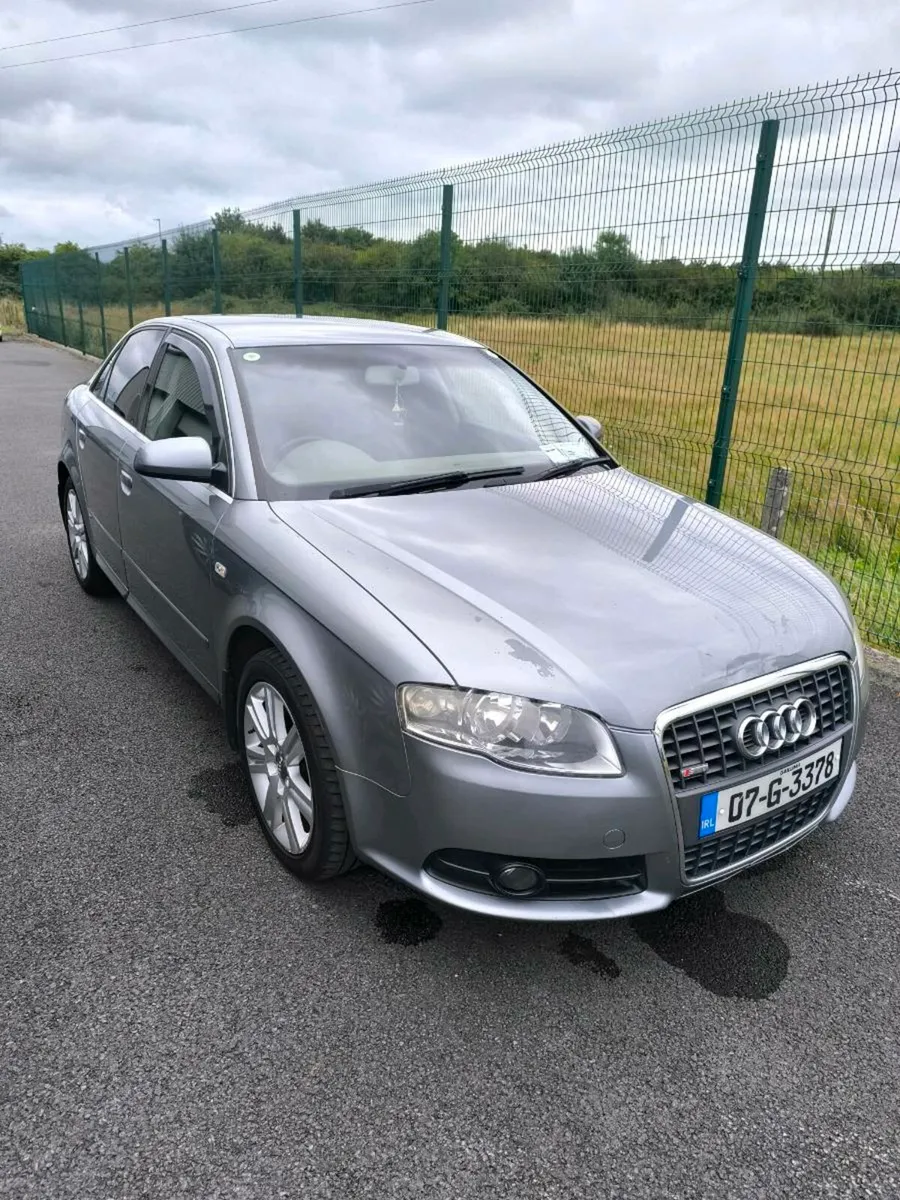 Audi A4 - Image 2