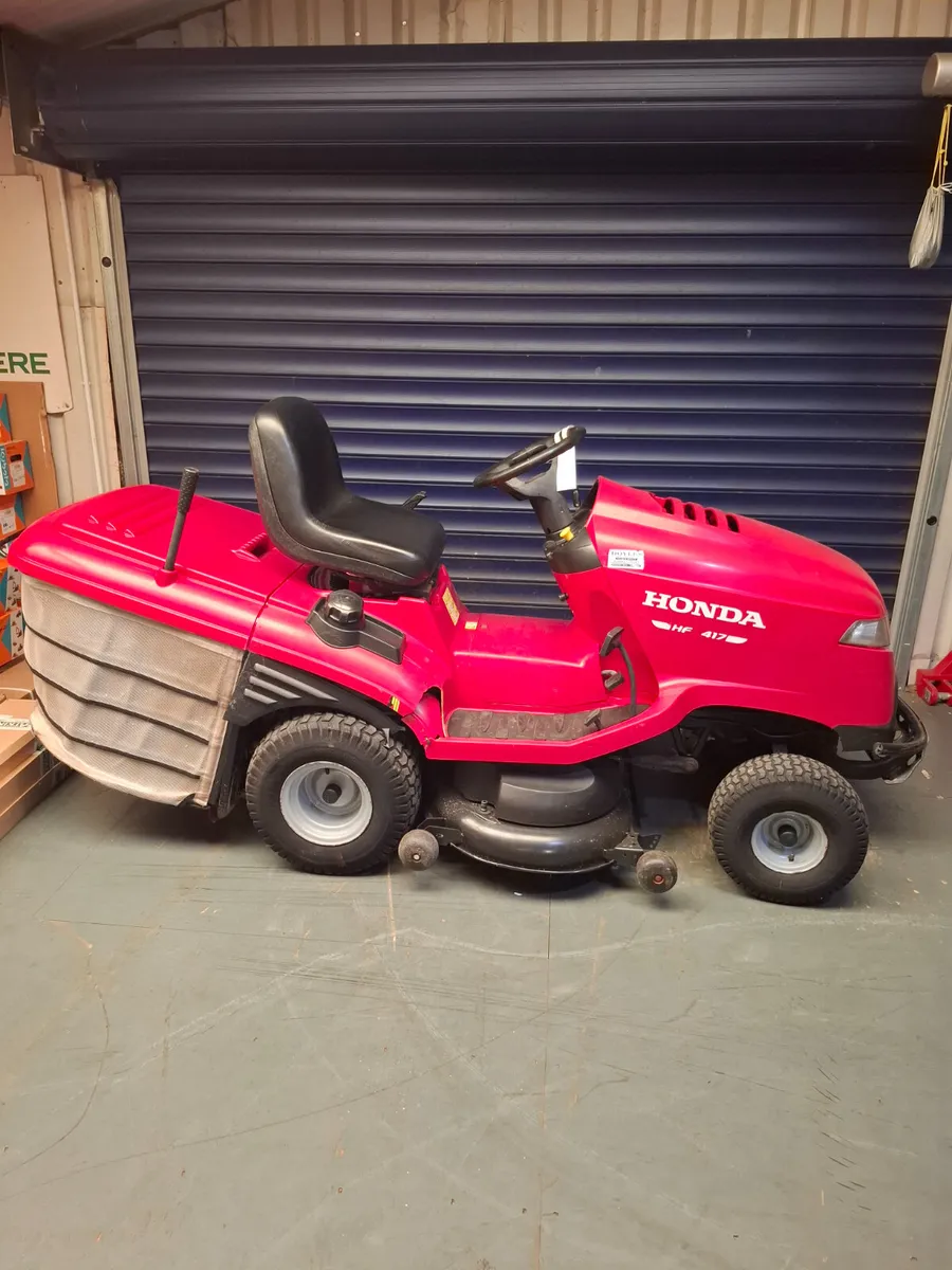 Honda 2417 Mower - Image 3