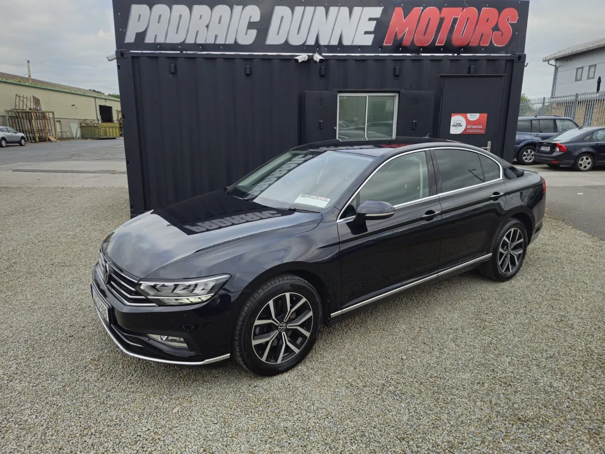222 Volkswagen Passat DSG Elengance - Image 1