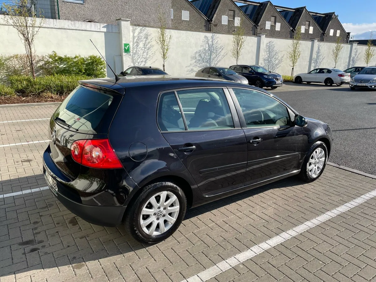 Volkswagen Golf - Image 2