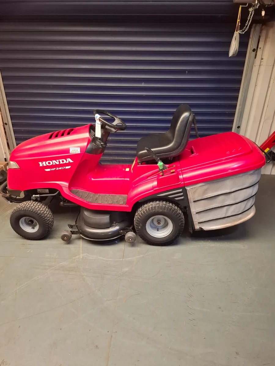 Honda 2417 Mower - Image 2