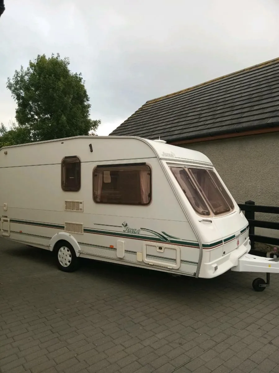 Caravan - Image 2