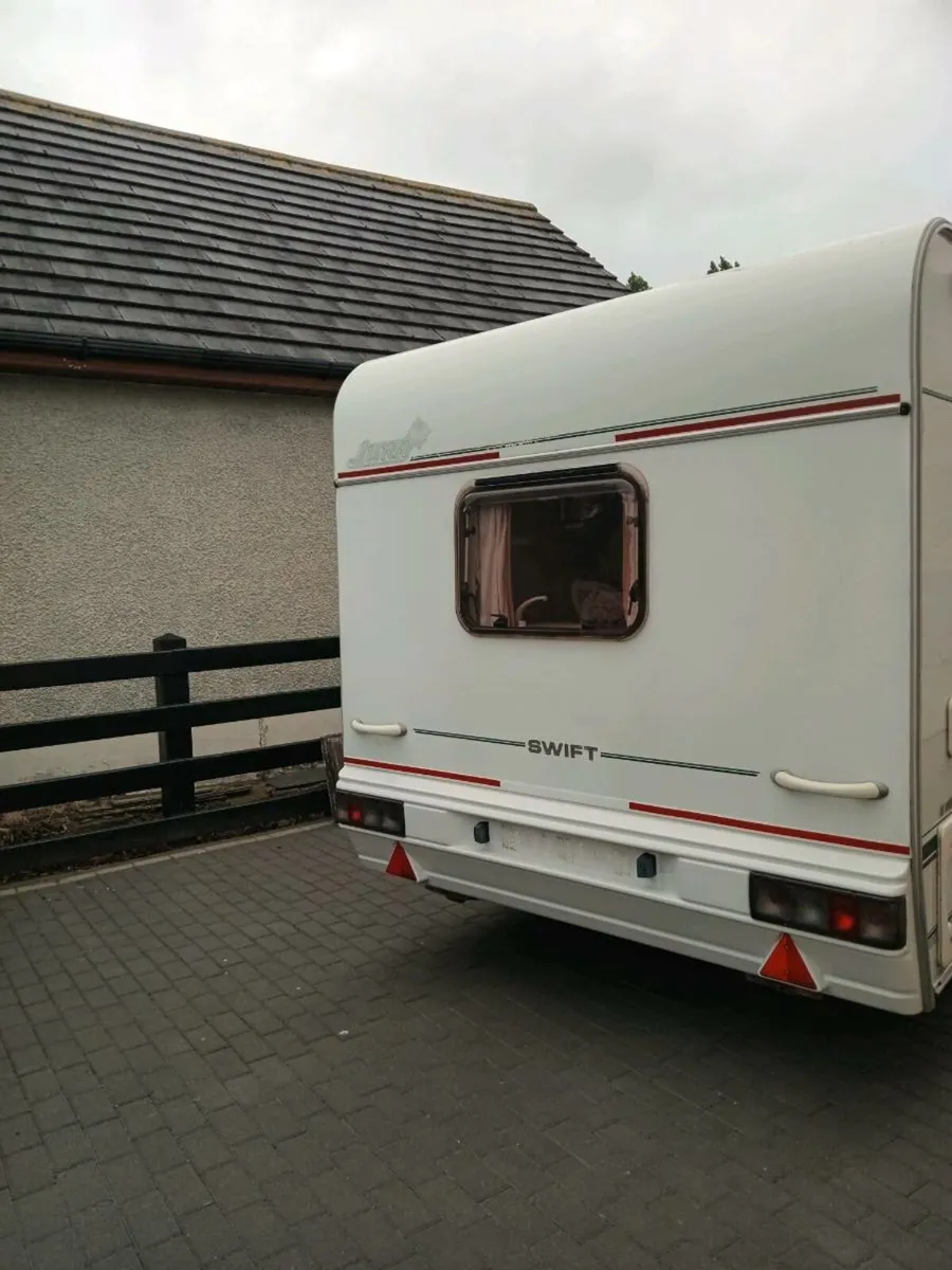 Caravan - Image 3