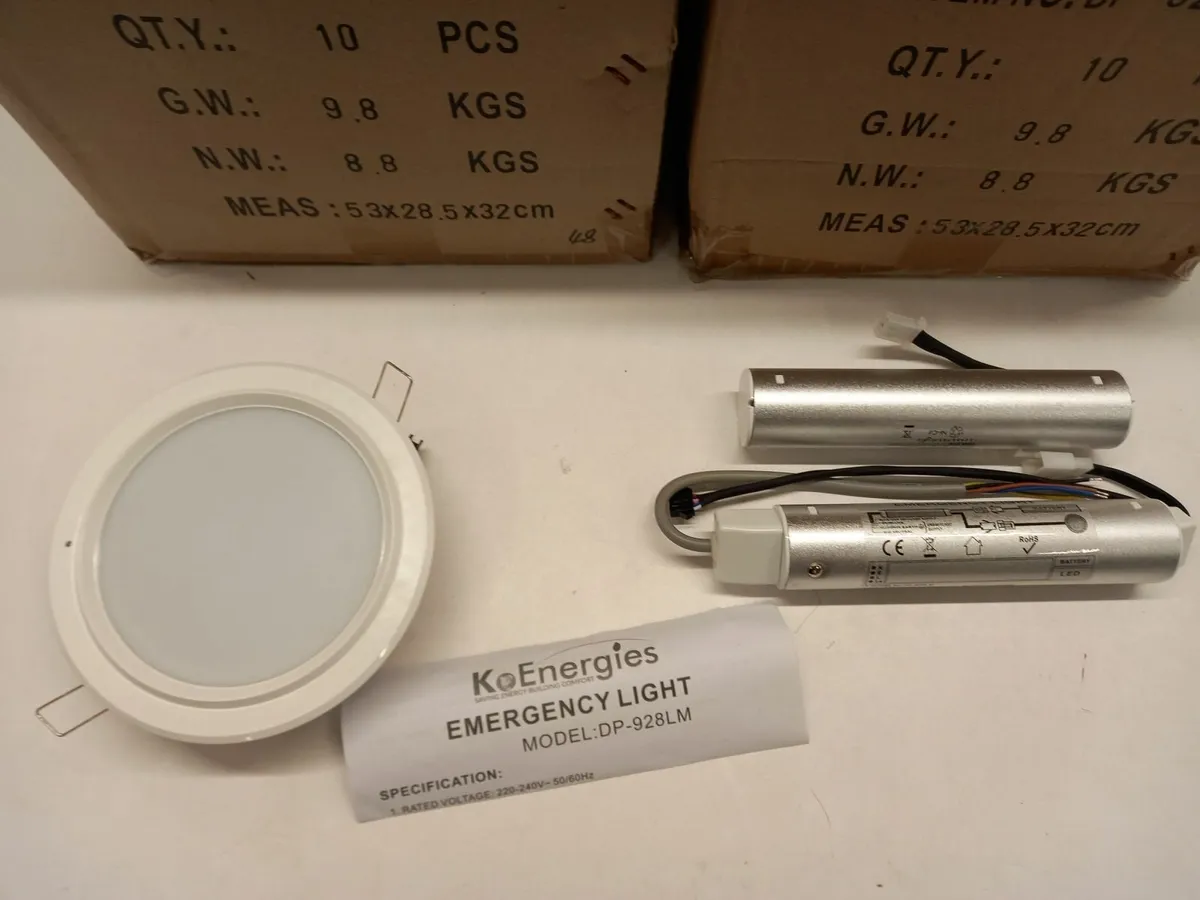 Online Auction Of Emergency Lights  & More! - Image 4