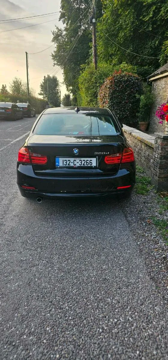BMW 320d  SPORT - Image 2