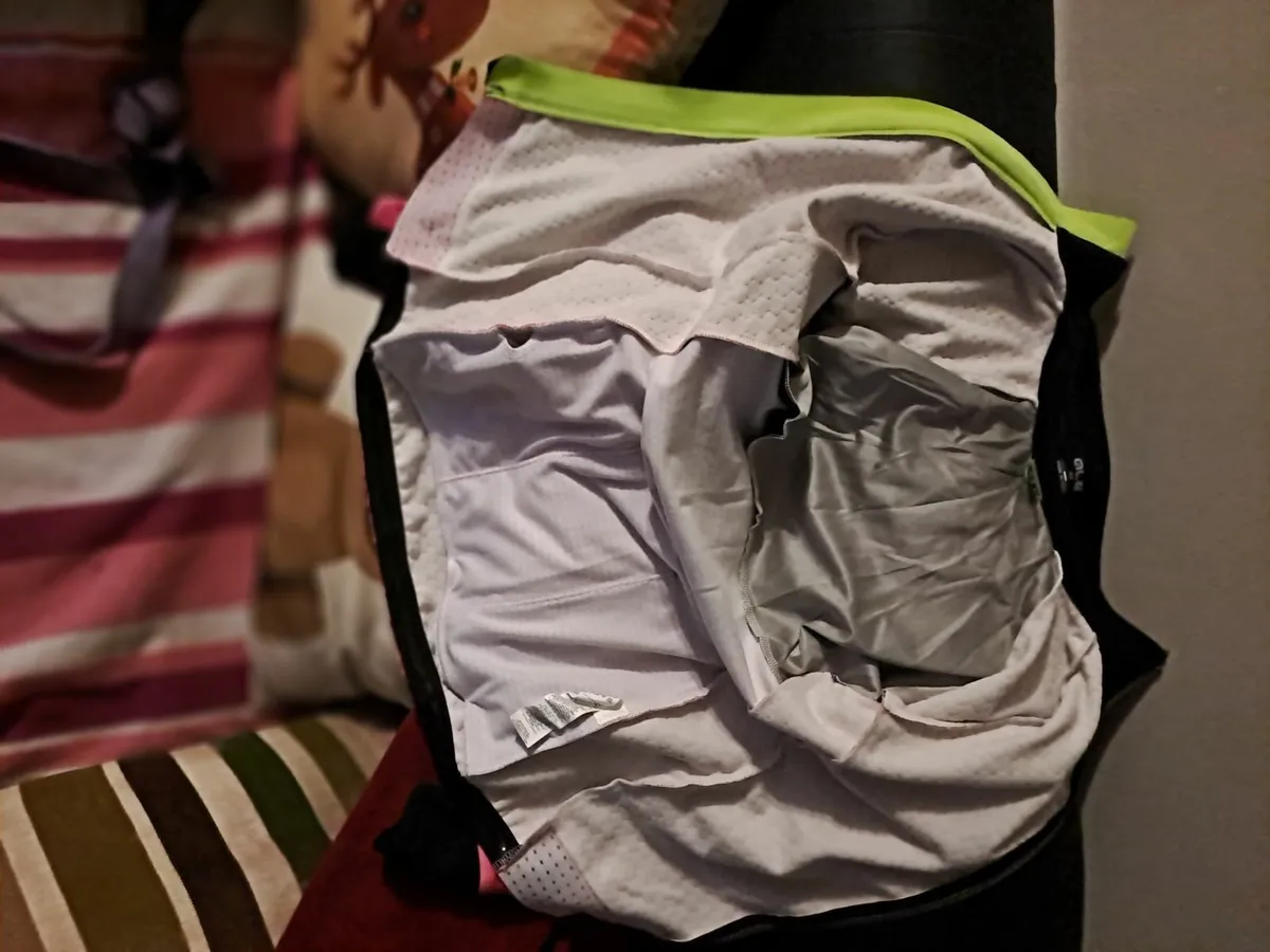 Cycling jacket - Image 2