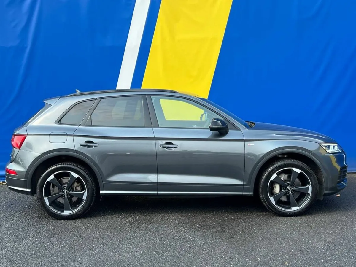 Audi Q5 E-TRON 50 QUATTRO S-LINE BLACK EDITION // - Image 2