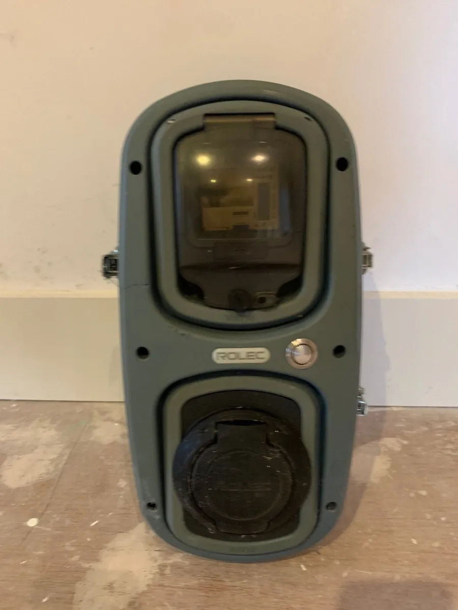 Rolec EV Charge point (32A) for parts - Image 1