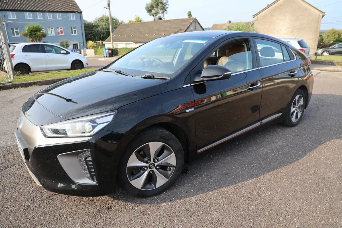 Hyundai IONIQ 2018 - Image 1