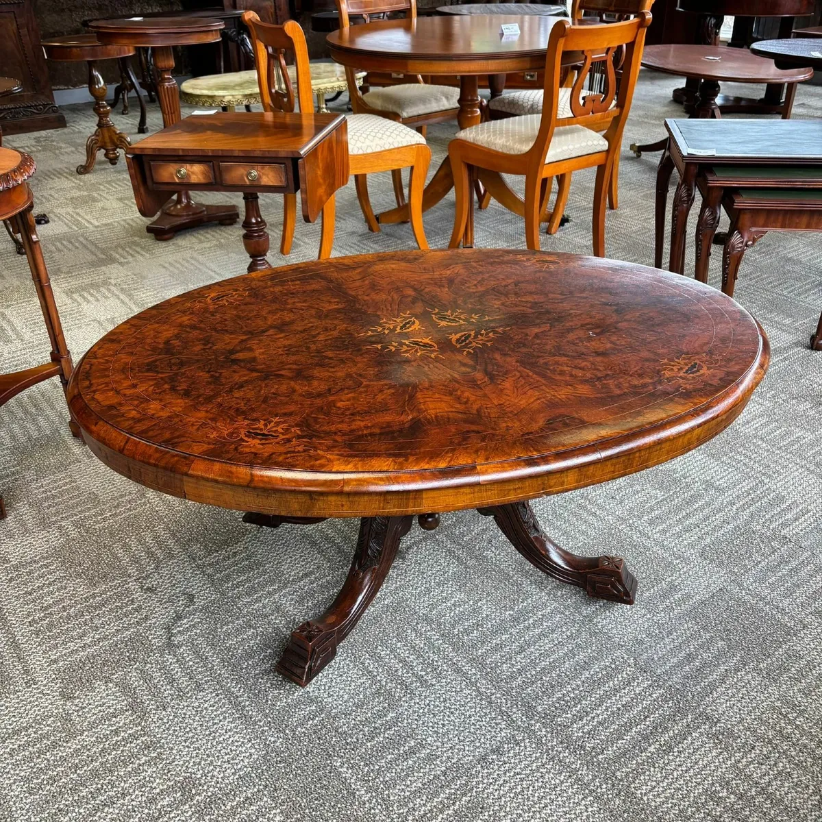 Fabulous Victorian walnut inlaid oval shaped coffe