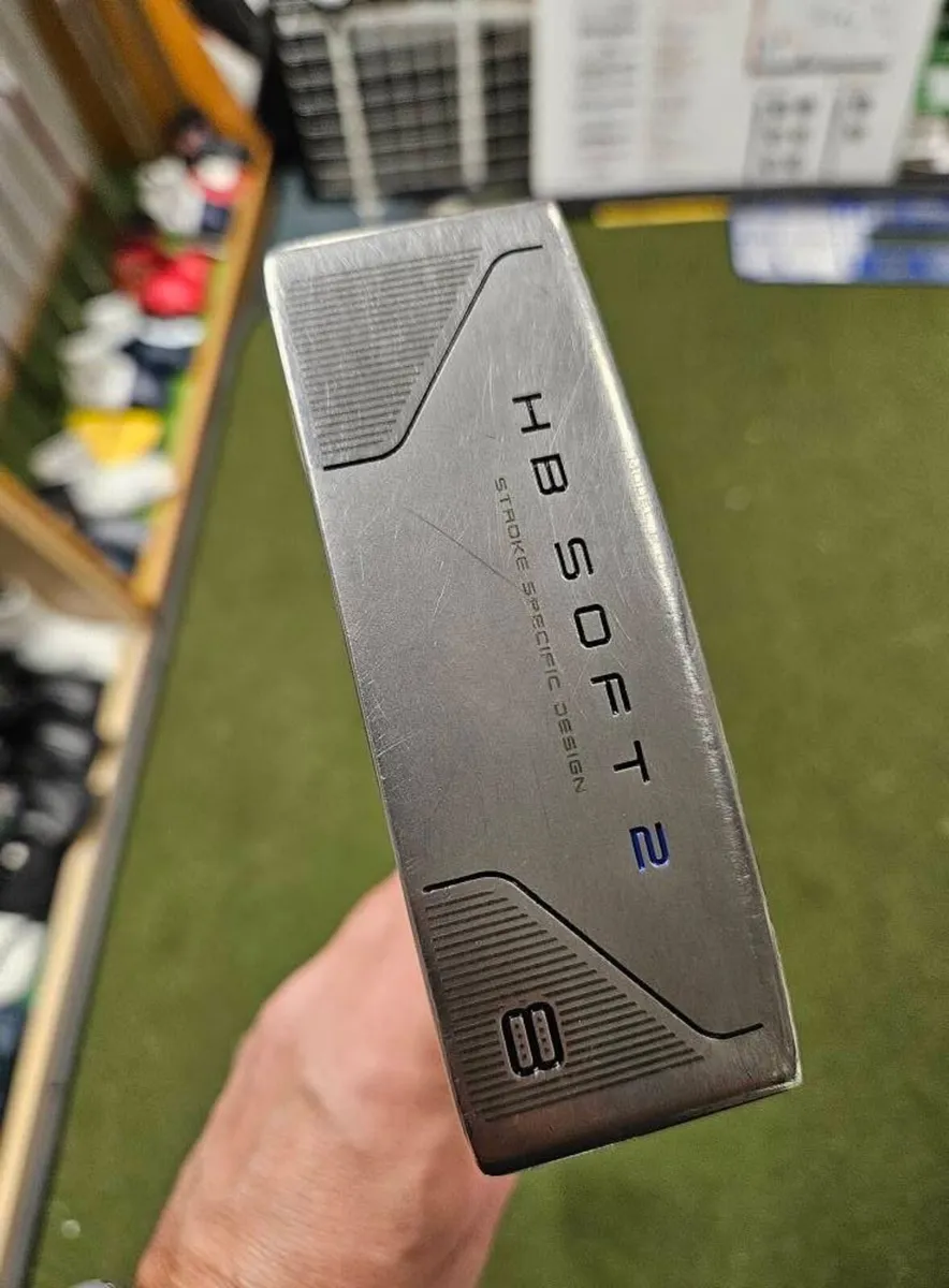 Cleveland HB Soft 2 Centre Shaft Putter - Image 1