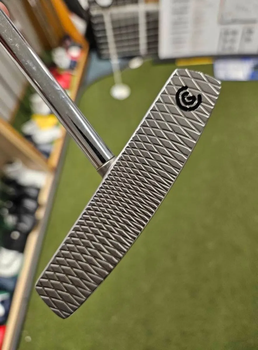 Cleveland HB Soft 2 Centre Shaft Putter - Image 4