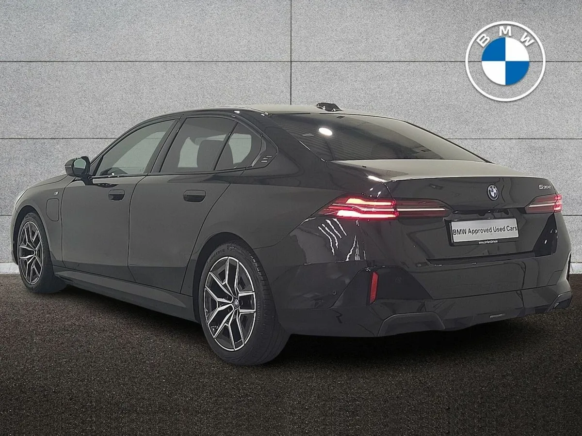 BMW 5-Series 530e M Sport Saloon - Image 2