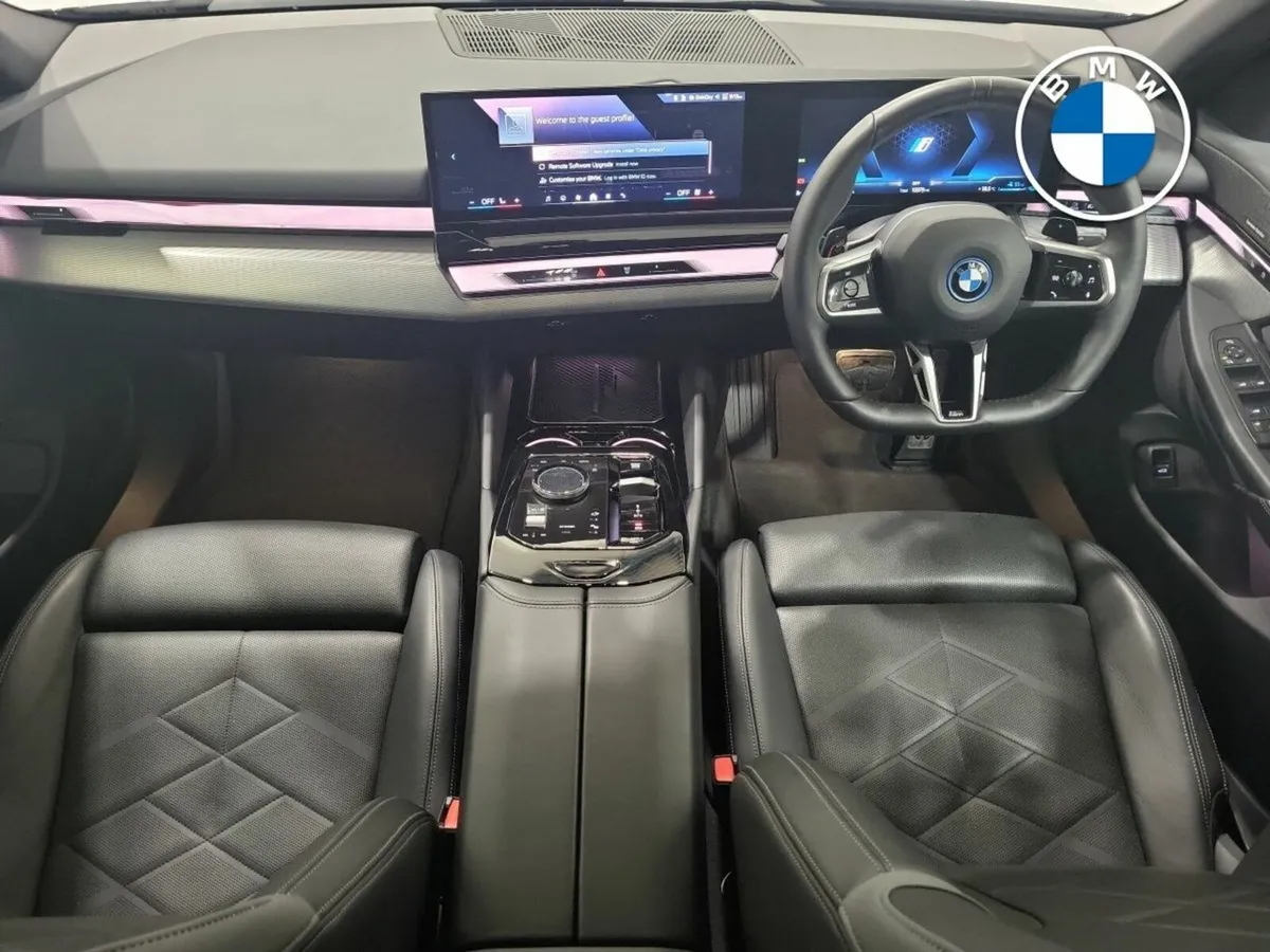 BMW 5-Series 530e M Sport Saloon - Image 4