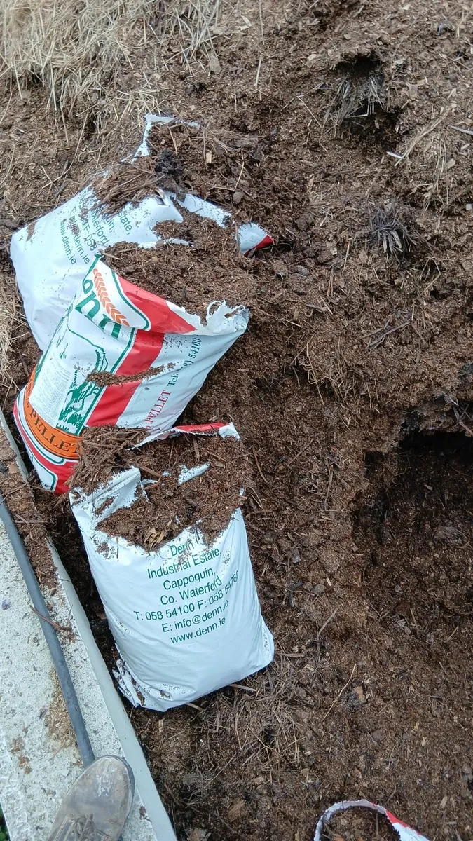 Compost/horse manure - Image 3