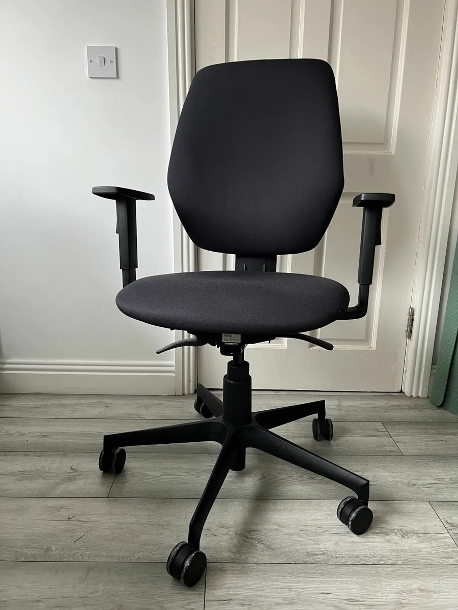 Office Chair - Image 2