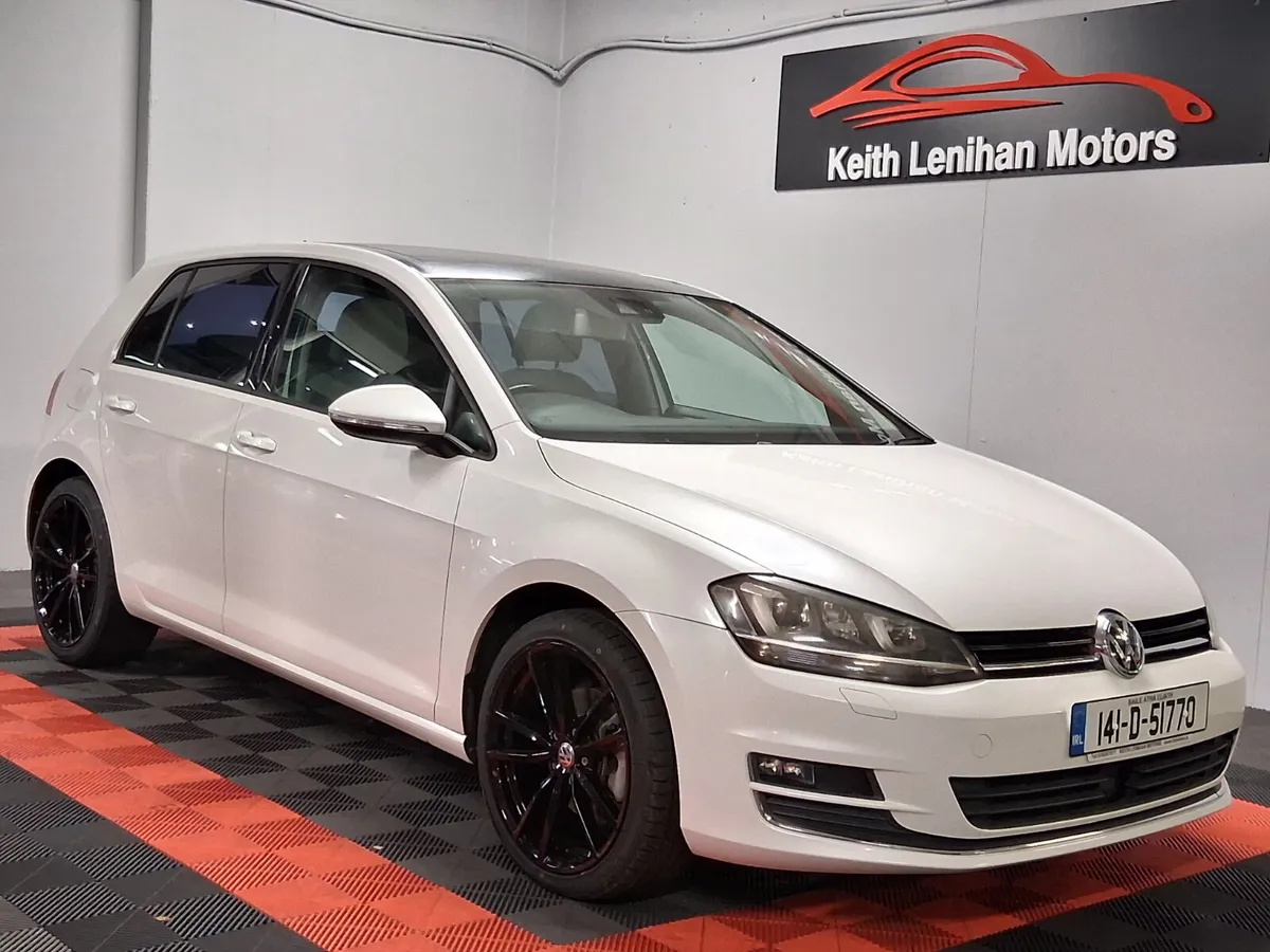 2014 Volkswagen Golf **AUTO - PAN ROOF** - Image 1