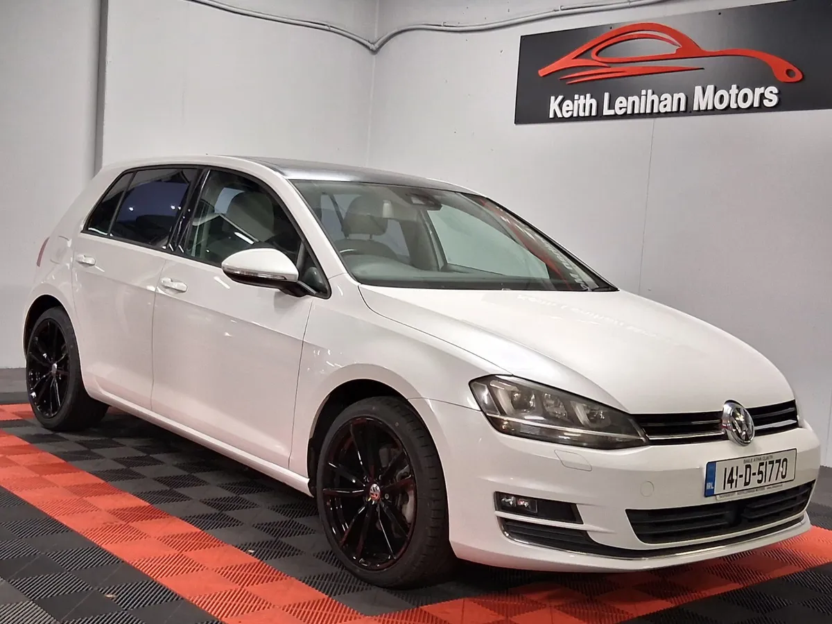 2014 Volkswagen Golf **AUTO - PAN ROOF** - Image 3