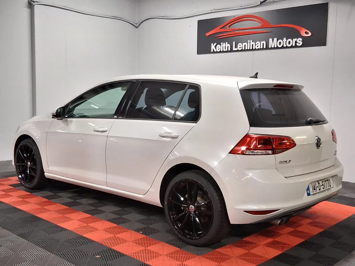 2014 Volkswagen Golf **AUTO - PAN ROOF** - Image 4