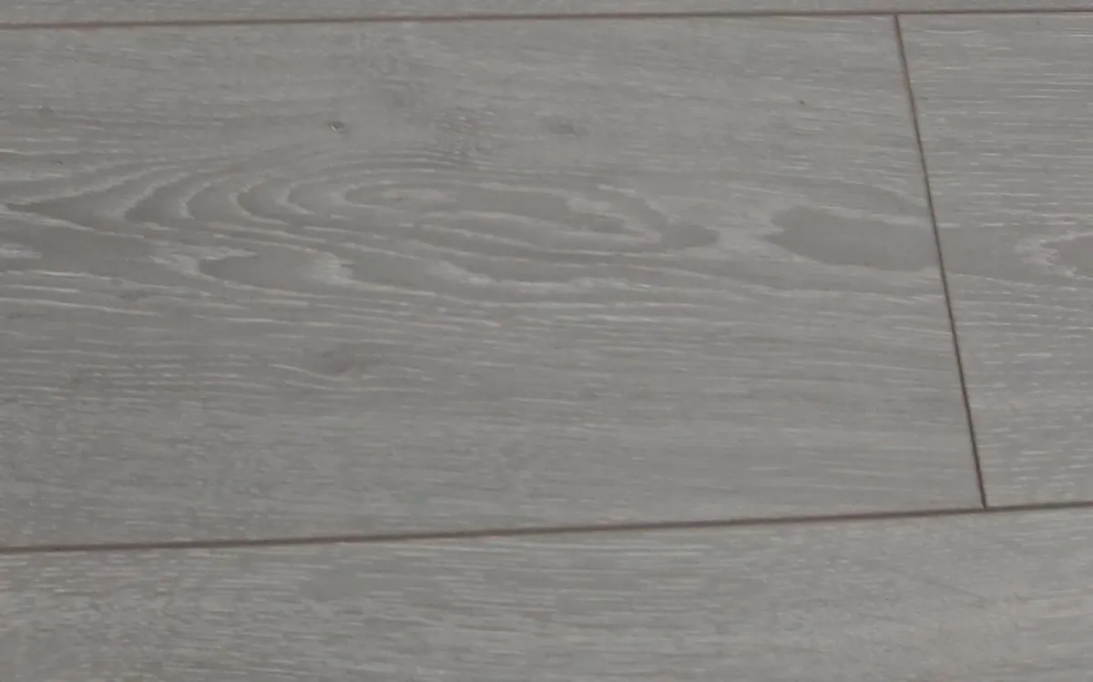 Kronotex Silver Oak Laminate Floor Boards - Image 2