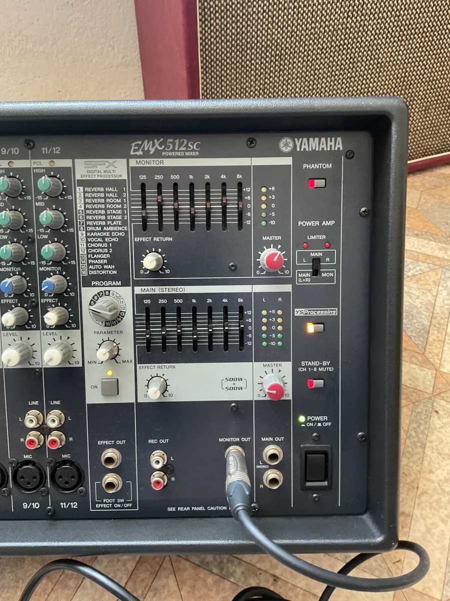 Yamaha EMX 512sc PA and DAS DS15 speakers - Image 4