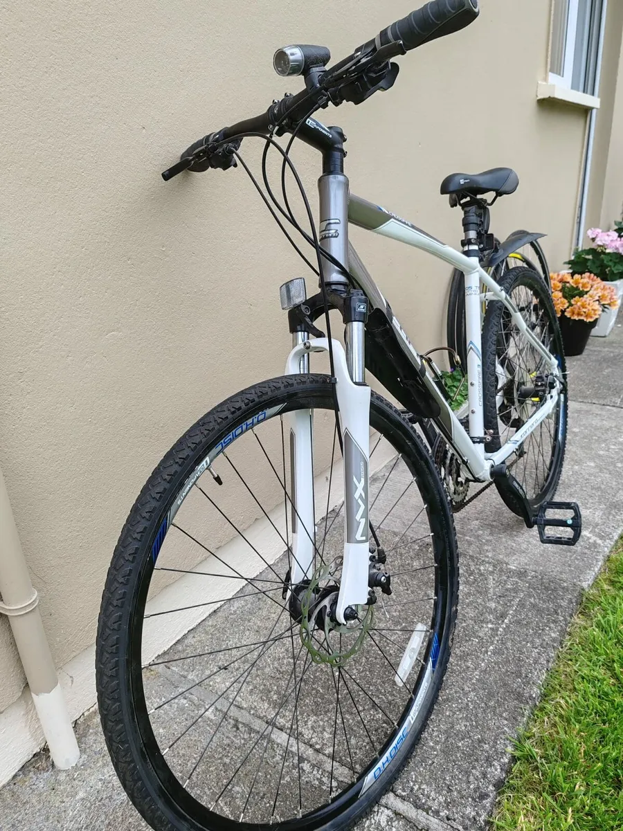 Carrera Crossfire 3 bike - Image 2