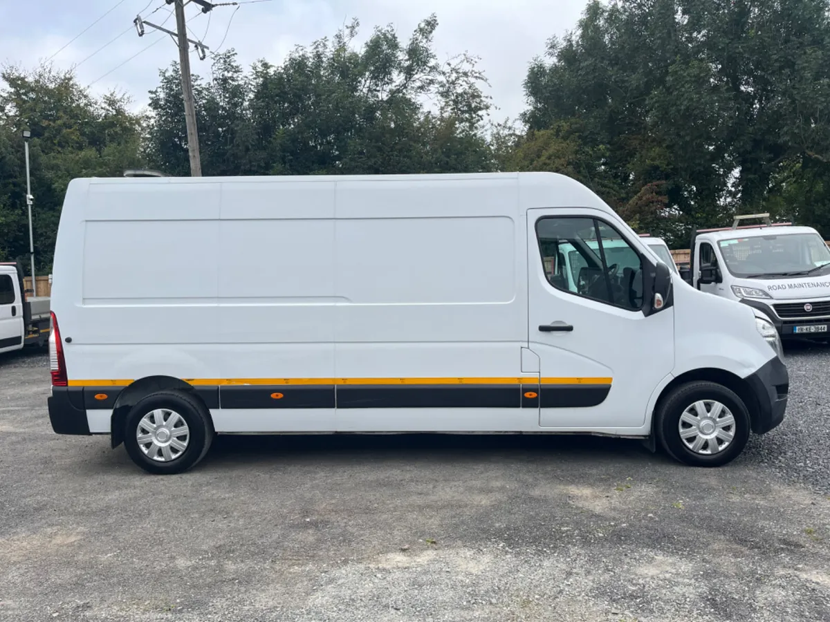 Nissan NV400 2.3L Diesel (1 Owner & New DOE) - Image 2