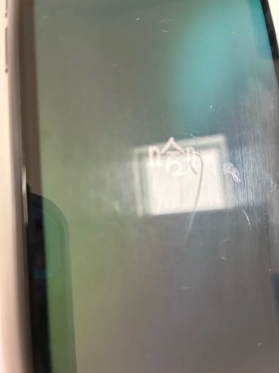 iPhone 11 - Image 3