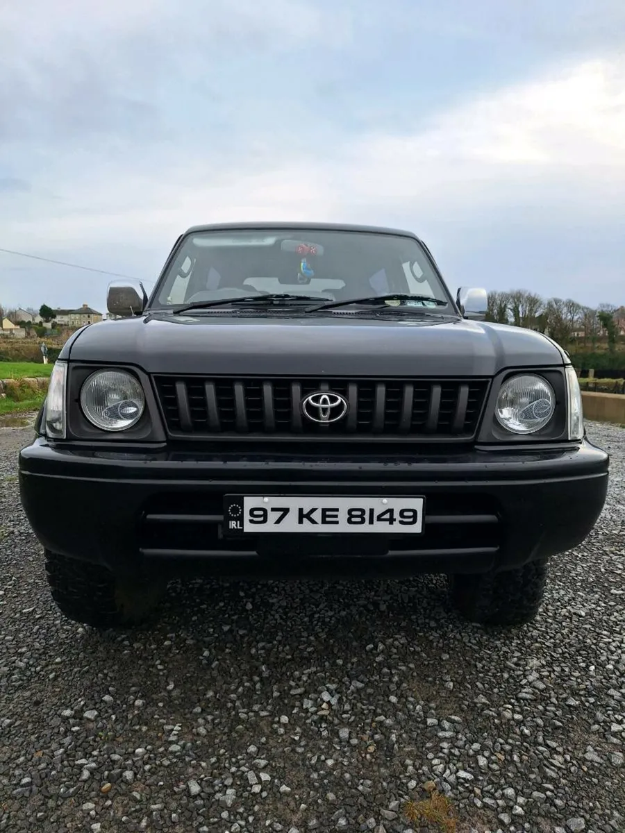 Toyota Landcruiser Prado - Image 2