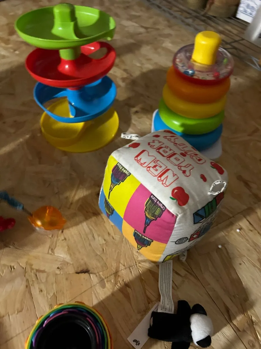 Selection of baby/toddler toys - Image 2